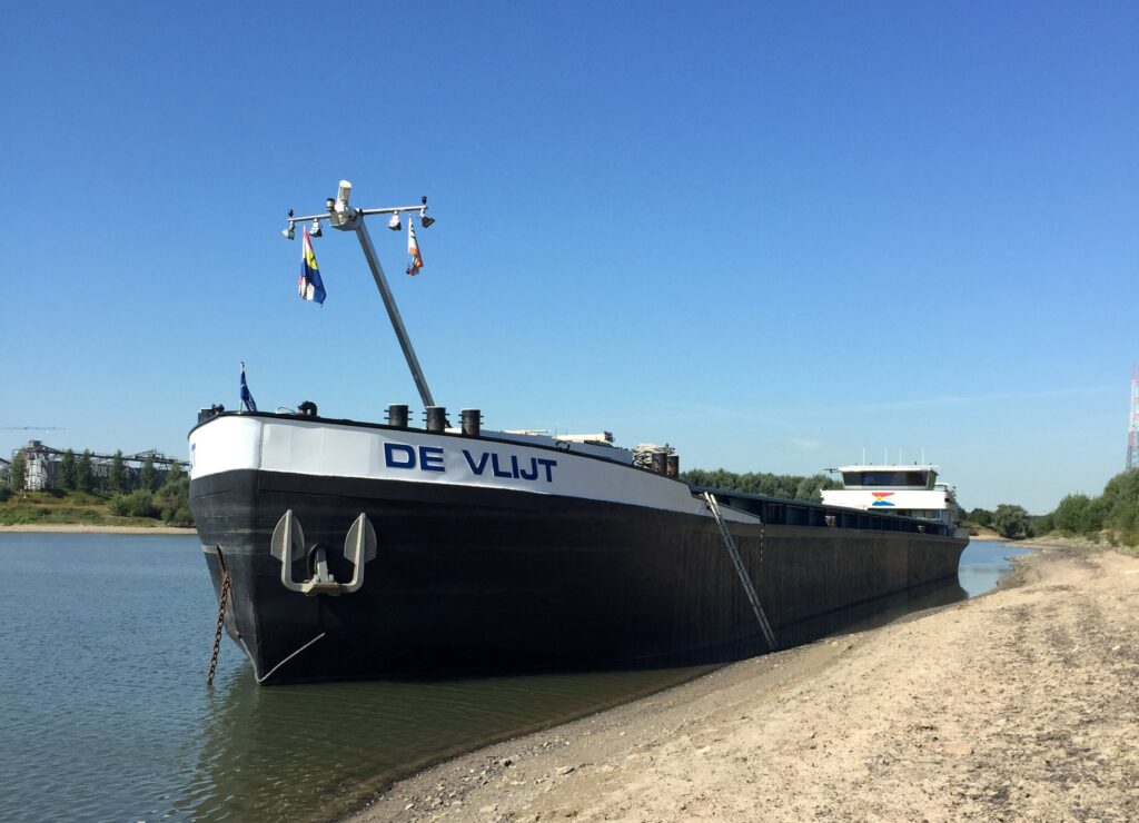 Transport van 600 heipalen